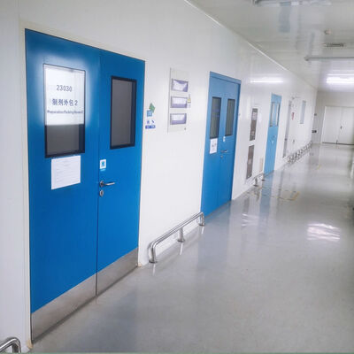 HUAAO आधुनिक मॉड्यूलर क्लीनरूम विभाजन वर्कशॉप फार्मास्युटिकल उपयोग अनुकूलित ISO5-9 तेज स्थापना अग्निरोधक पर्यावरण के अनुकूल